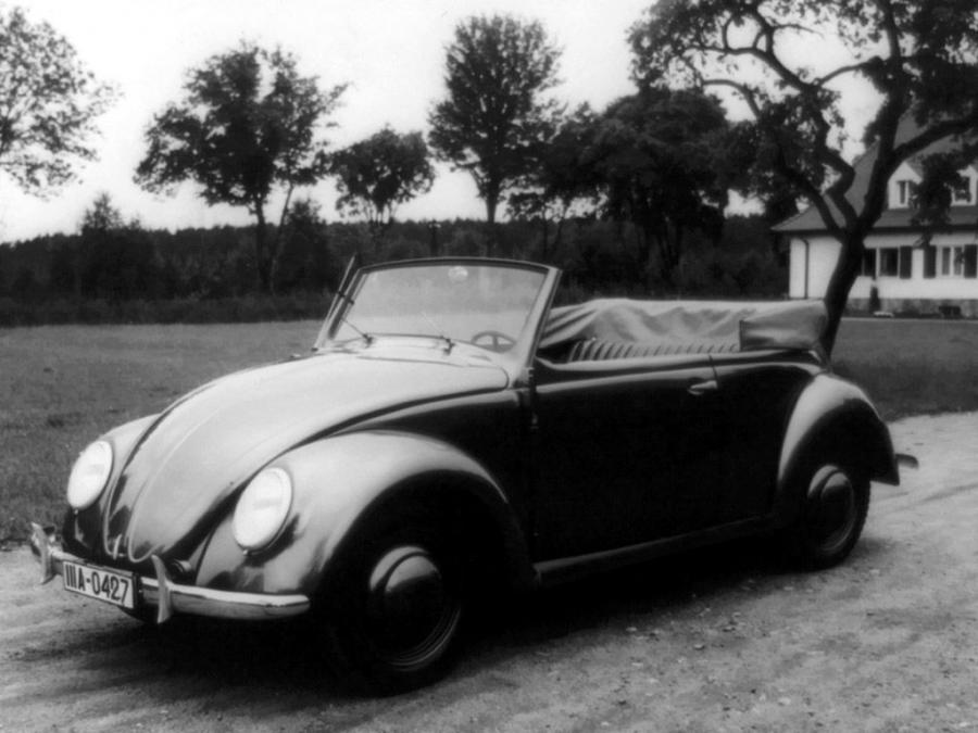 Volkswagen Beetle Cabriolet 1939 года  (фото 3 из 3)